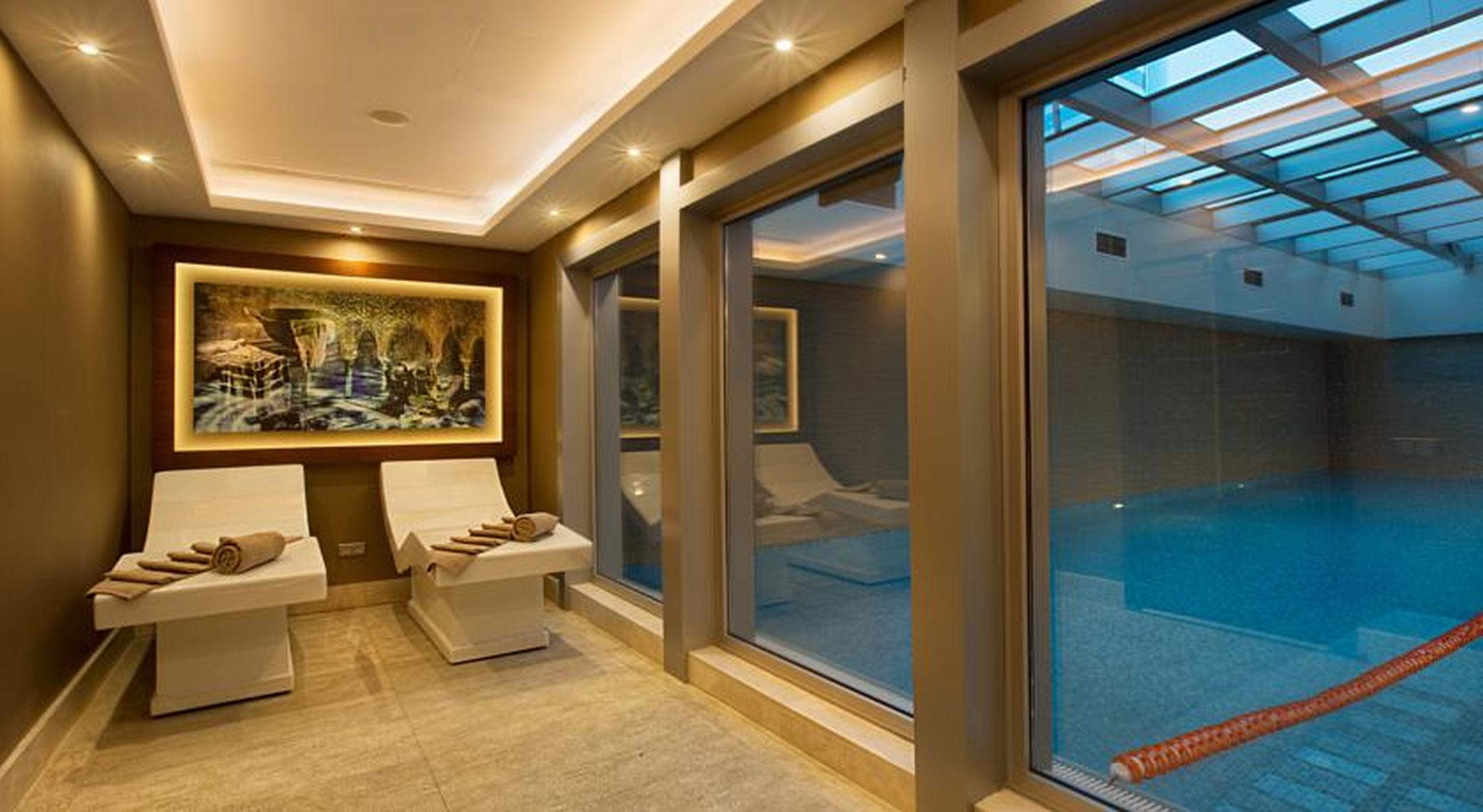 Dedeman Bostanci Istanbul Hotel & Convention Center Exteriér fotografie The spa at The Dorchester